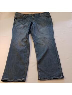 Old Navy Power Slim Straight Mid Rise Jeans Women's Size 20 Light Wash Blue